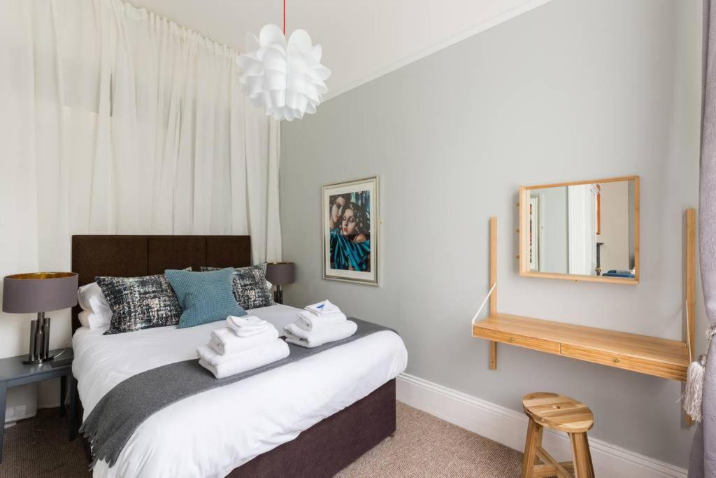 No 7, The Elgar Rooms Great Malvern Extérieur photo
